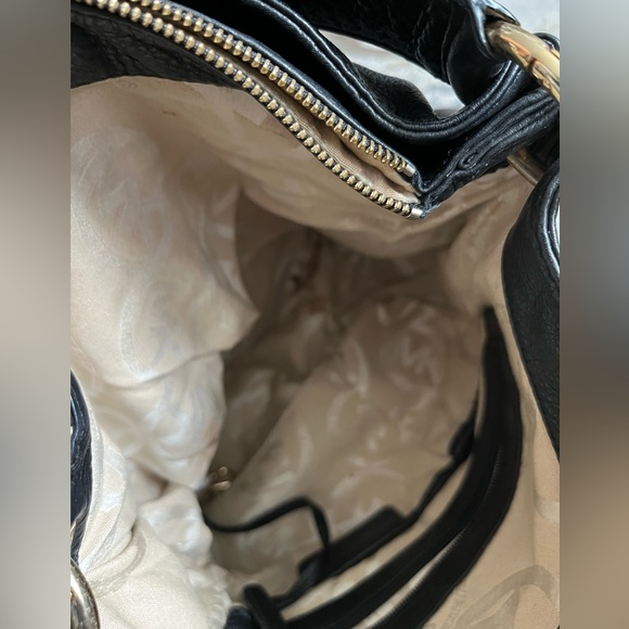 MK purse - Picture 4 of 9